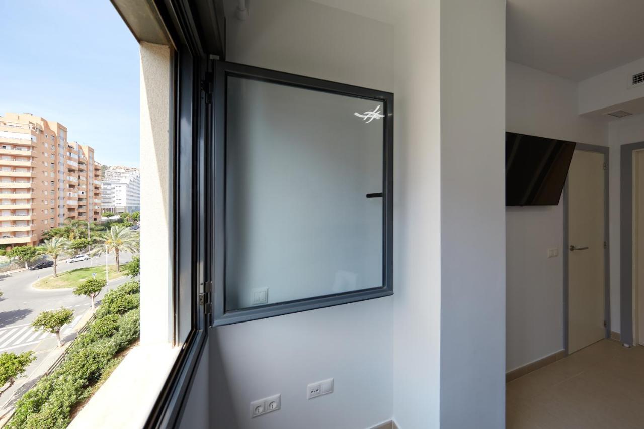 Apartment Luxurious Newly Renovated 2 Bedroom By The Benidorm