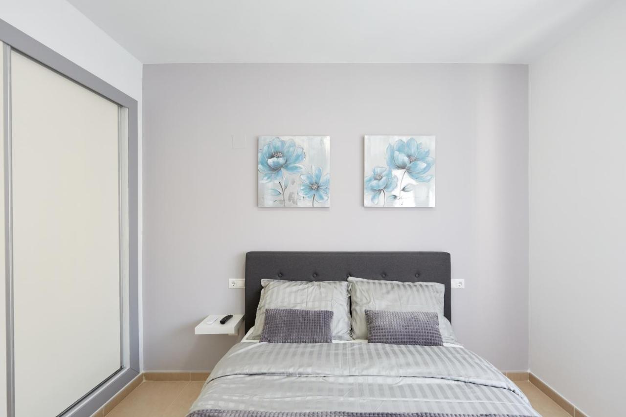Luxurious Newly Renovated 2 Bedroom By The Apartment Benidorm