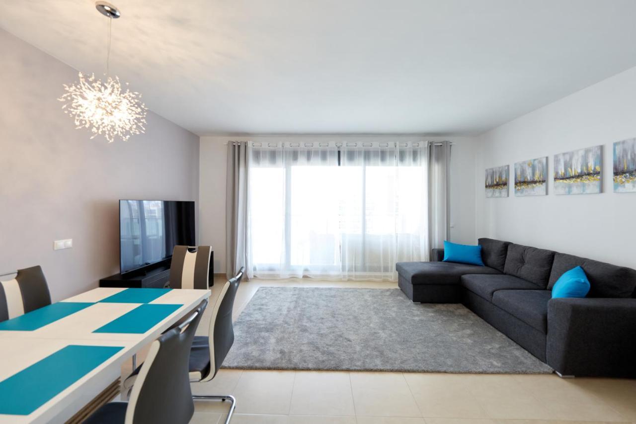 Apartment Luxurious Newly Renovated 2 Bedroom By The Benidorm